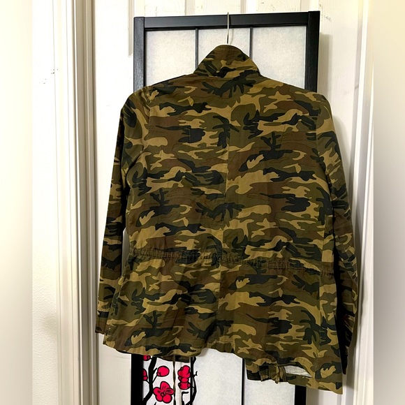 Camo jacket - Picture 2 of 3